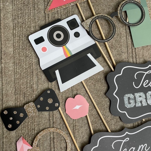 Fun & Silly Wedding Photobooth Stick Accessories (24 Pieces Total) - Picture 8 of 9
